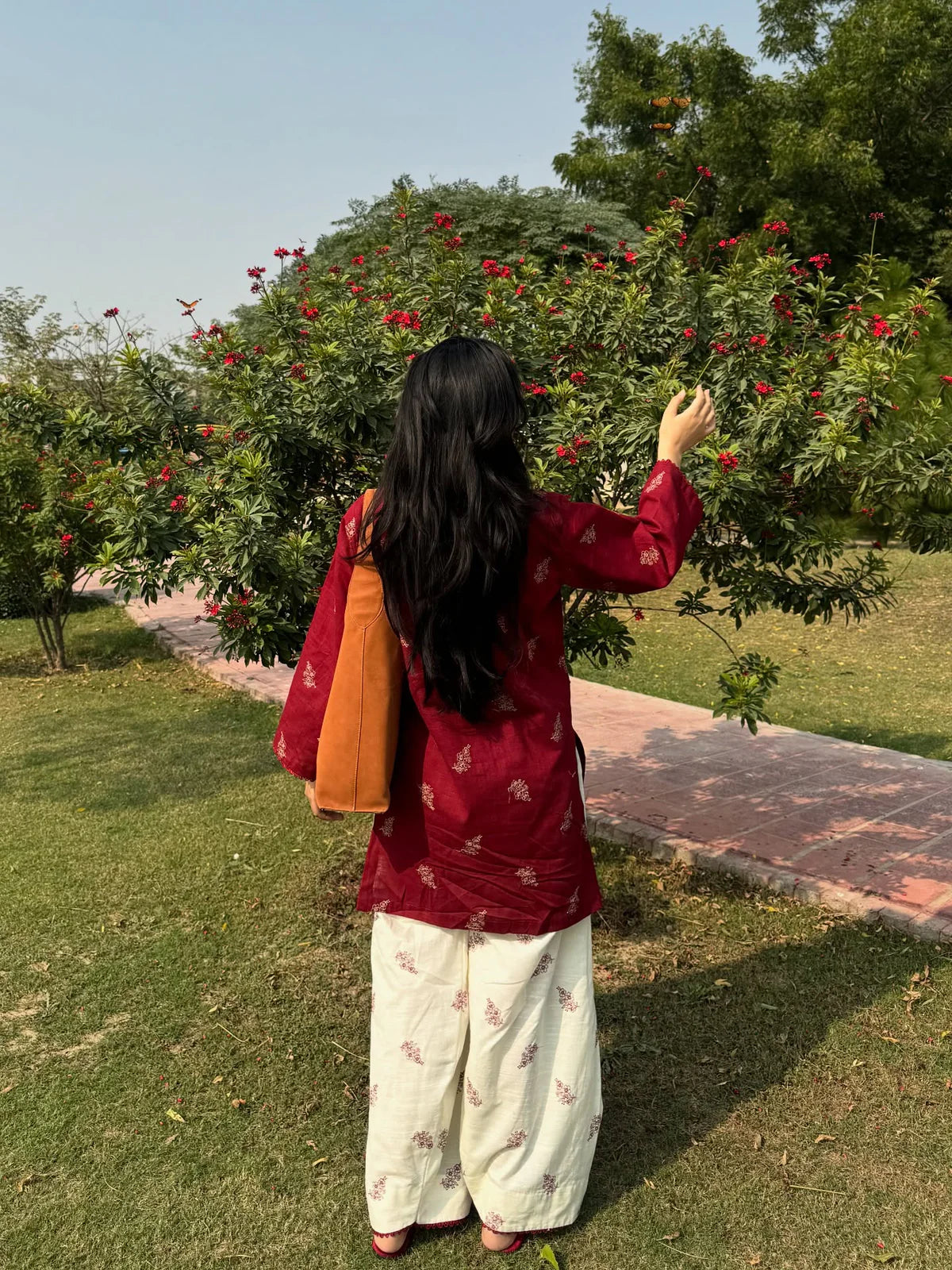 2pc Embroidered Farshi Dress