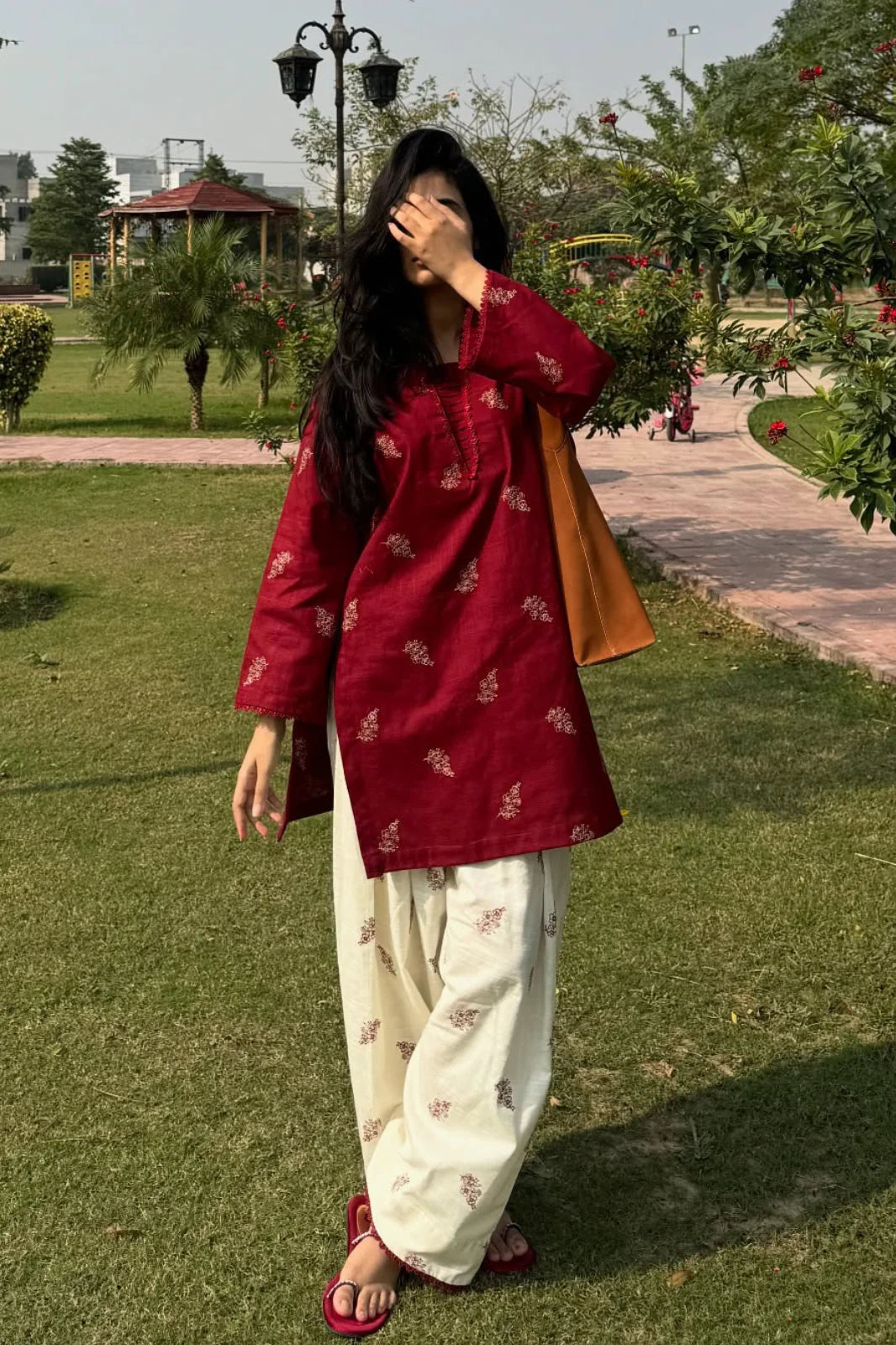 2pc Embroidered Farshi Dress