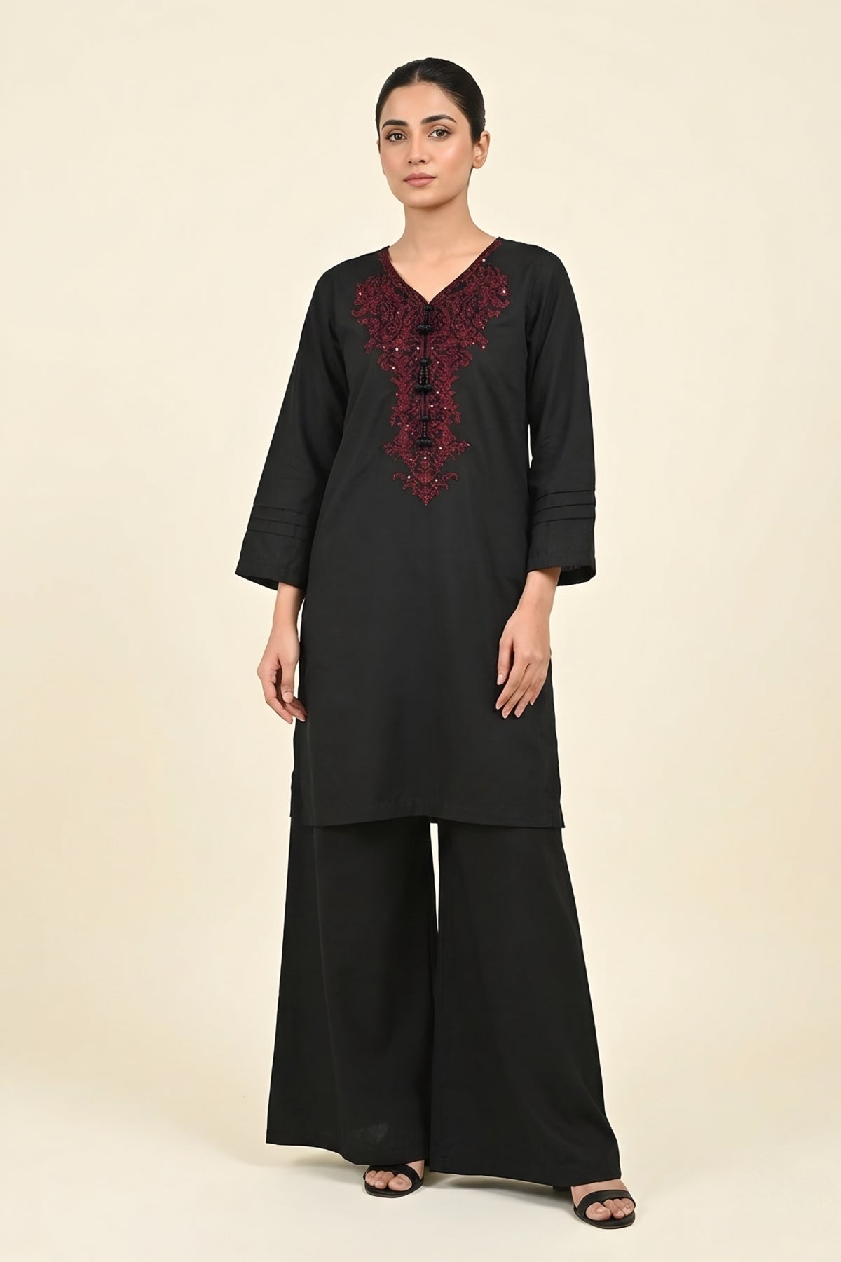 2pc Black Embroidered