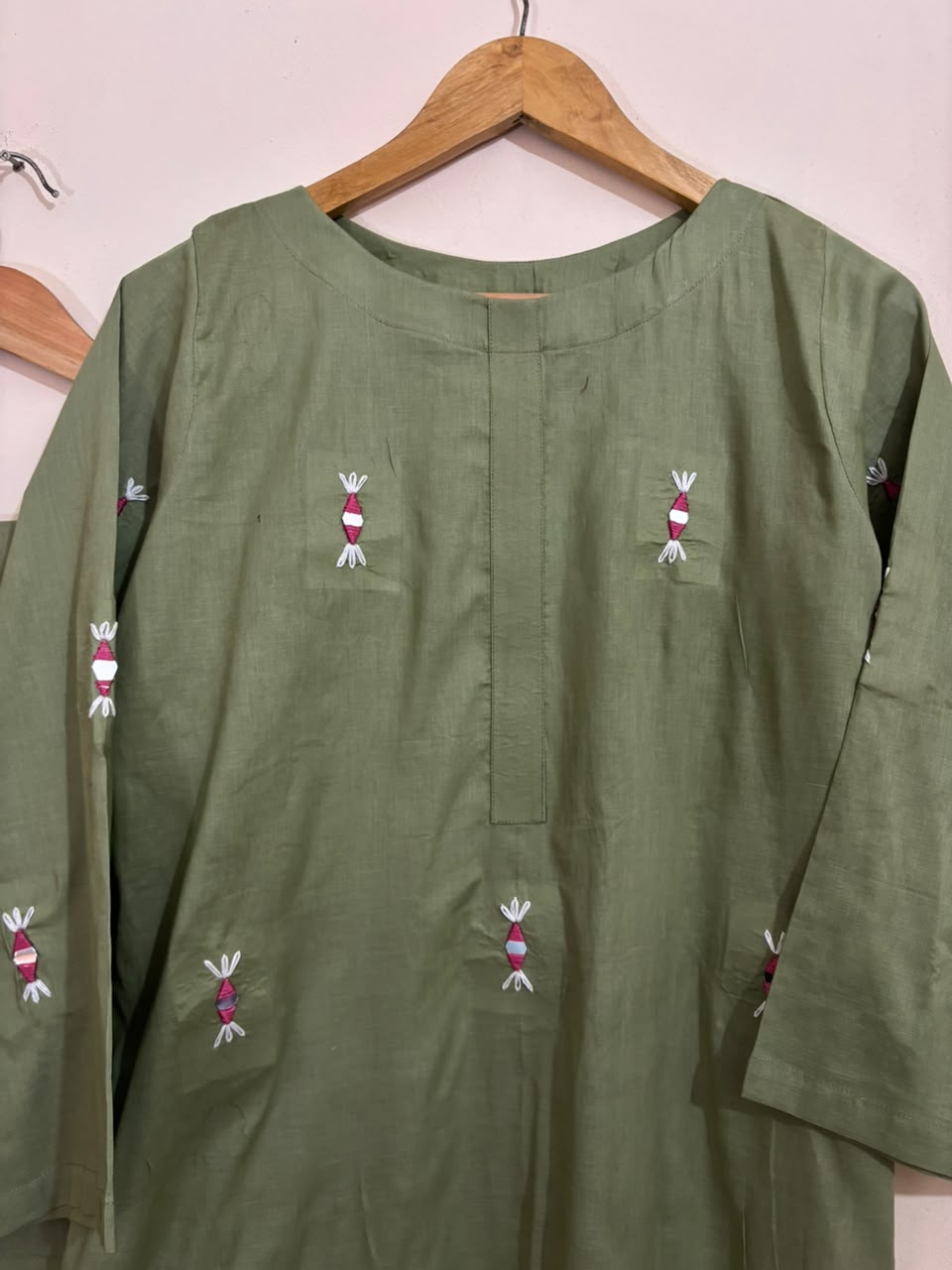 Olive Hand Embroidered - Most Demanding