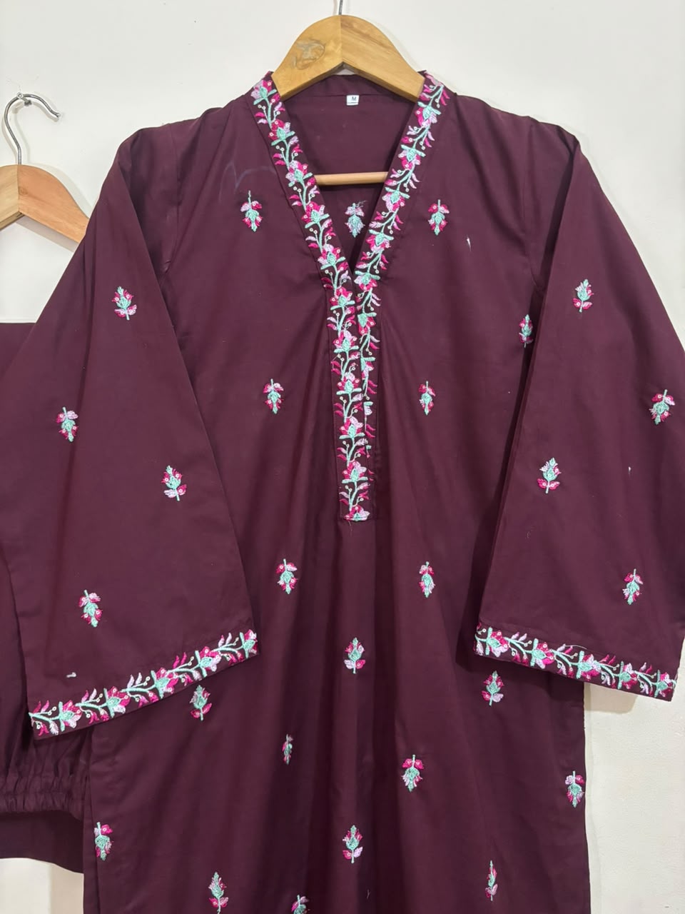 Mehroon Embroidered 2pc/3pc
